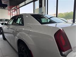 كرايسلر 300